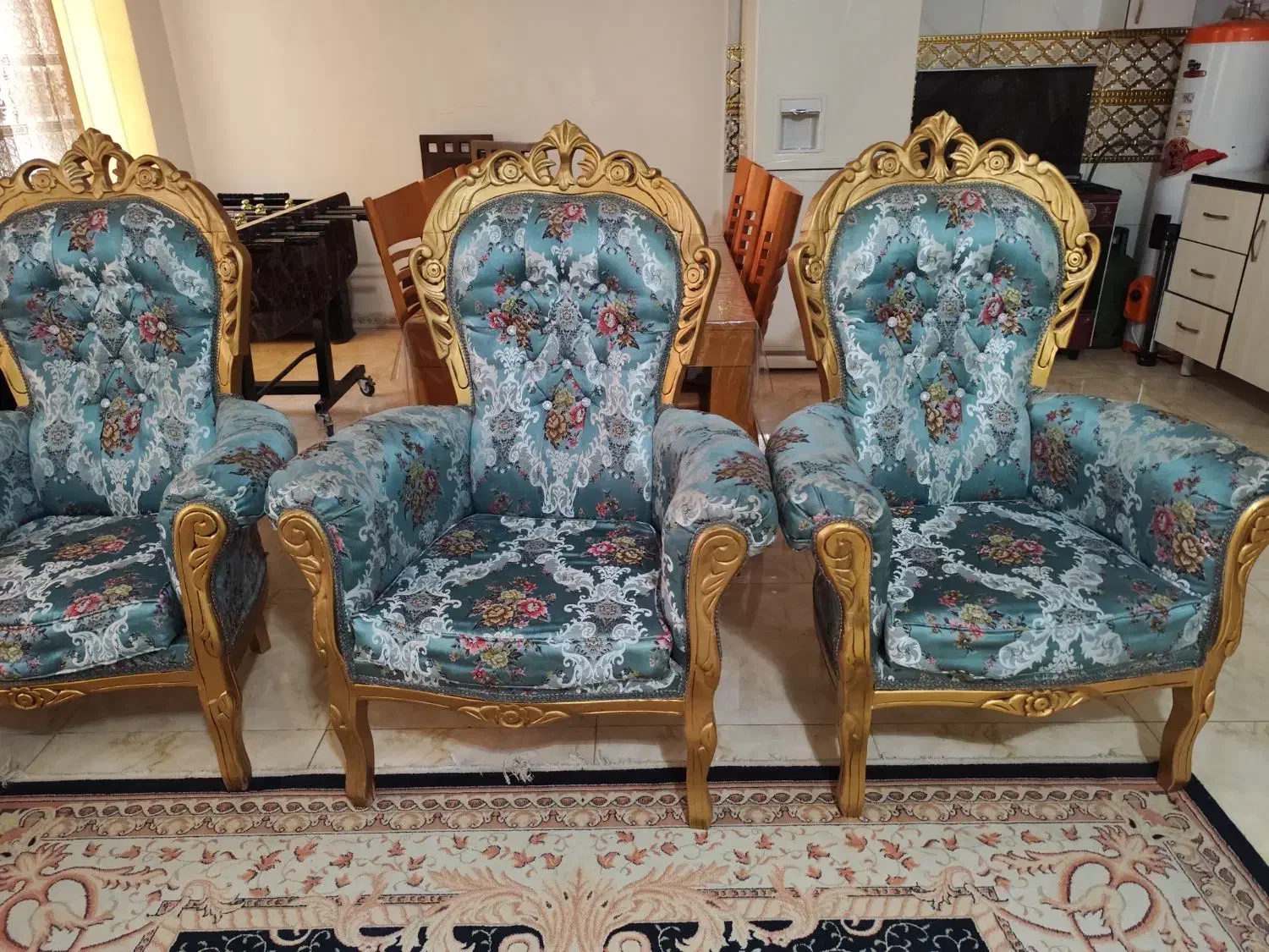 مبل سلطنتی ۹ نفره (حراج)|مبلمان خانگی و میز عسلی|هشتگرد, تهران دشت|دیوار