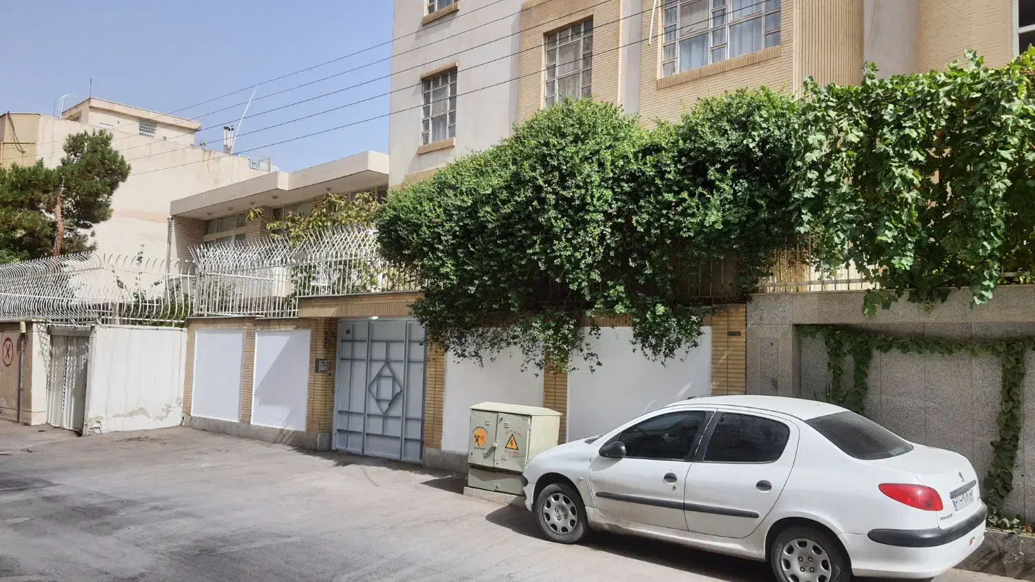 آپارتمان حیاط اختصاصی|فروش آپارتمان|اصفهان, فیض|دیوار