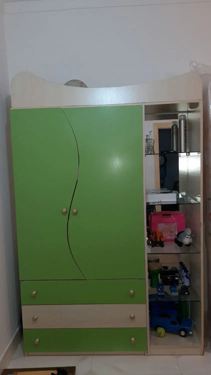 ست تخت وکمد نوجوان|تخت و سرویس خواب|کردکوی, |دیوار