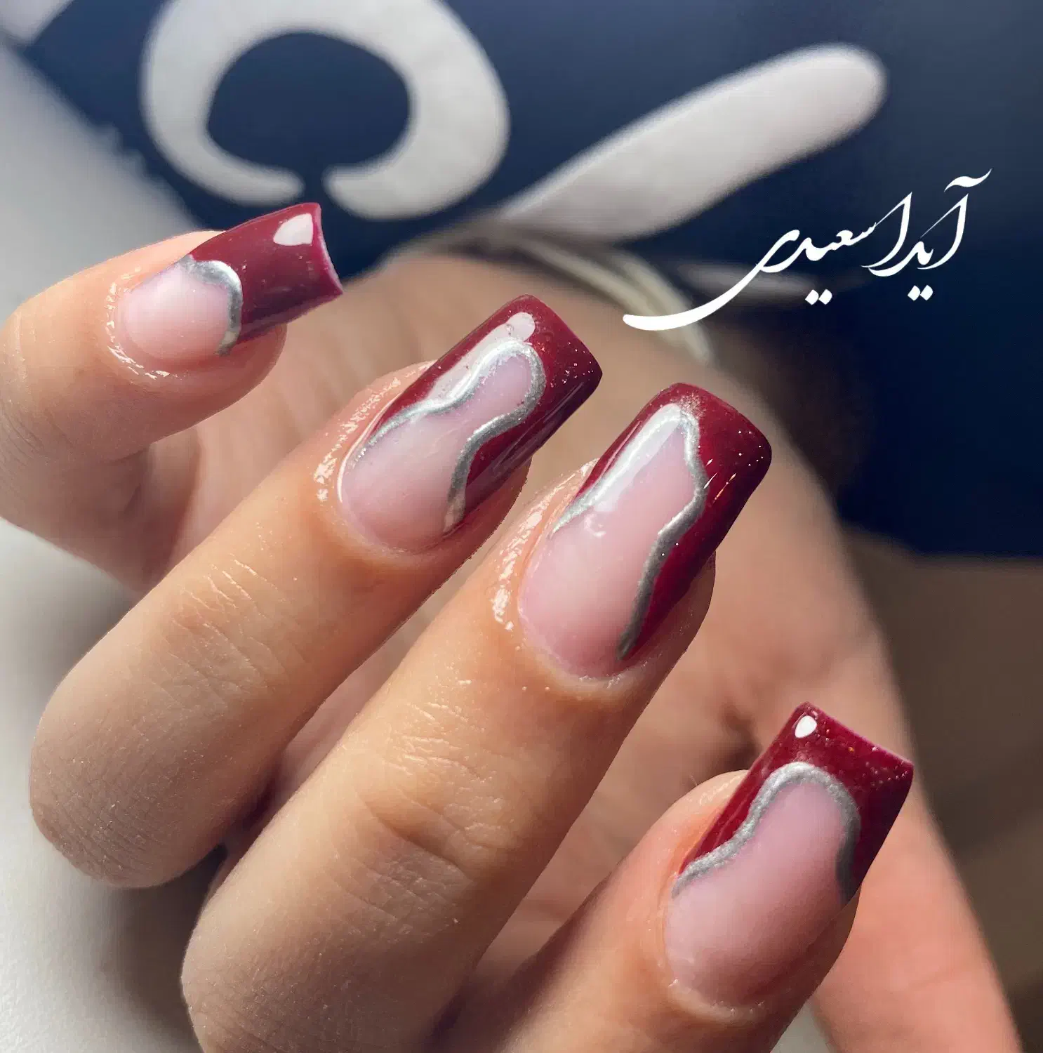 کاشت و ترمیم ناخن و اکستنشن مو|خدمات آرایشگری و زیبایی|بروجرد, |دیوار