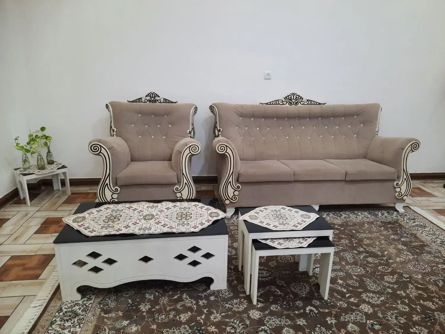 مبل ومیزغذا خوری و میز تلویزیون|مبلمان خانگی و میز عسلی|لنگرود, |دیوار