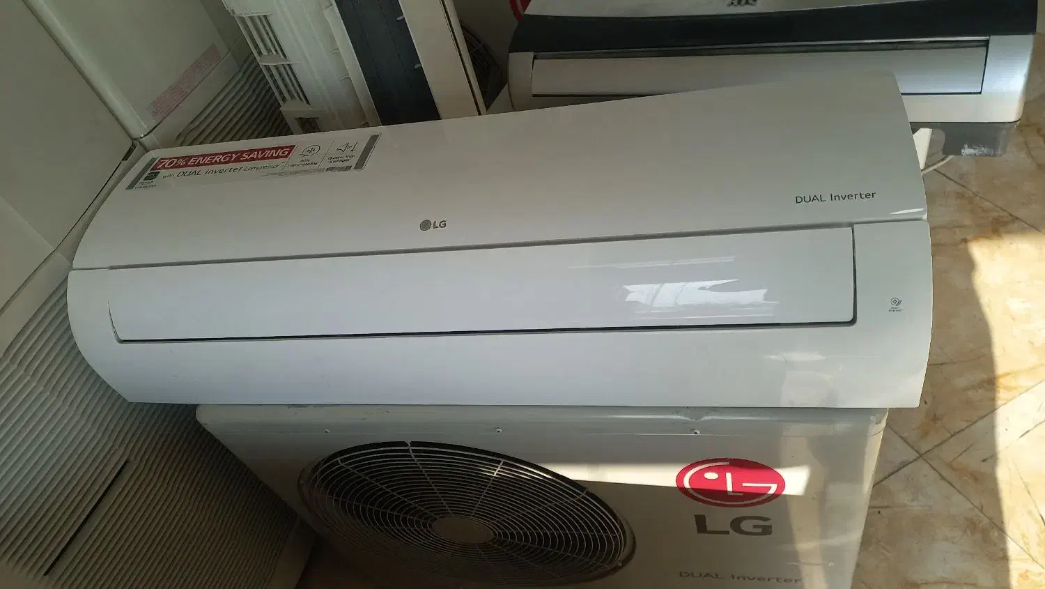 کولرگازی ۲۴۰۰۰ ال جی دوال اینورتر کولر گازی|کولر گازی و فنکوئل|تهران, شهرک طالقانی|دیوار