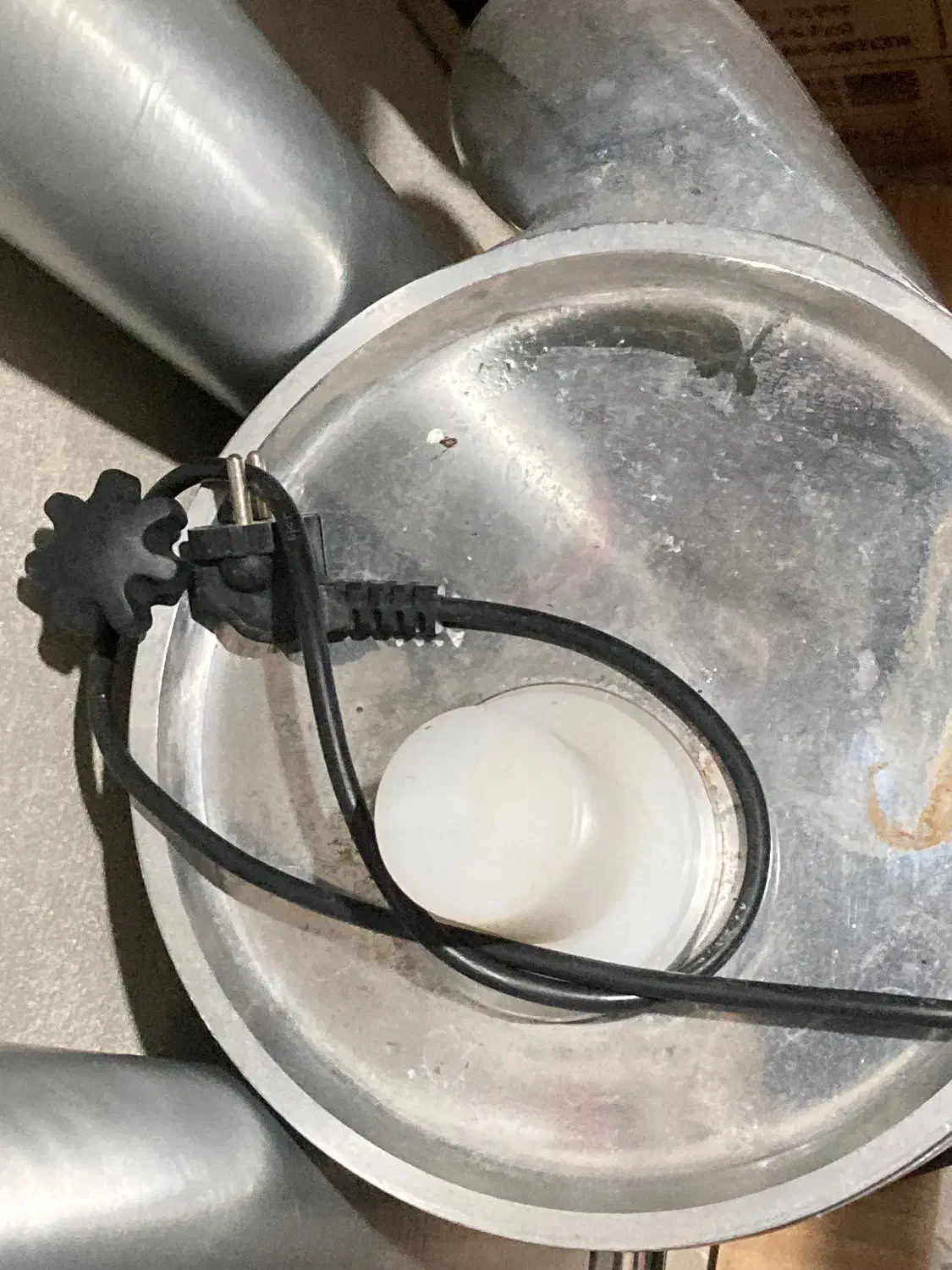 آبمیوه گیری هلال ۲/۵ اسب|آبمیوه‌گیر و آب‌مرکبات‌گیر|تهران, امیریه|دیوار