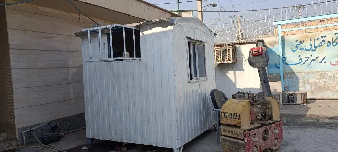 2 عدد کانکس|ماشین‌آلات صنعتی|کارون, |دیوار