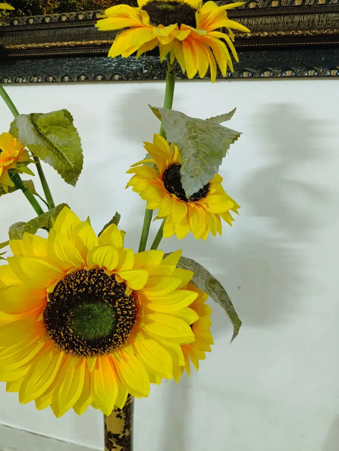 گل افتاب گردان|گل مصنوعی|قم, شاه ابراهیم|دیوار