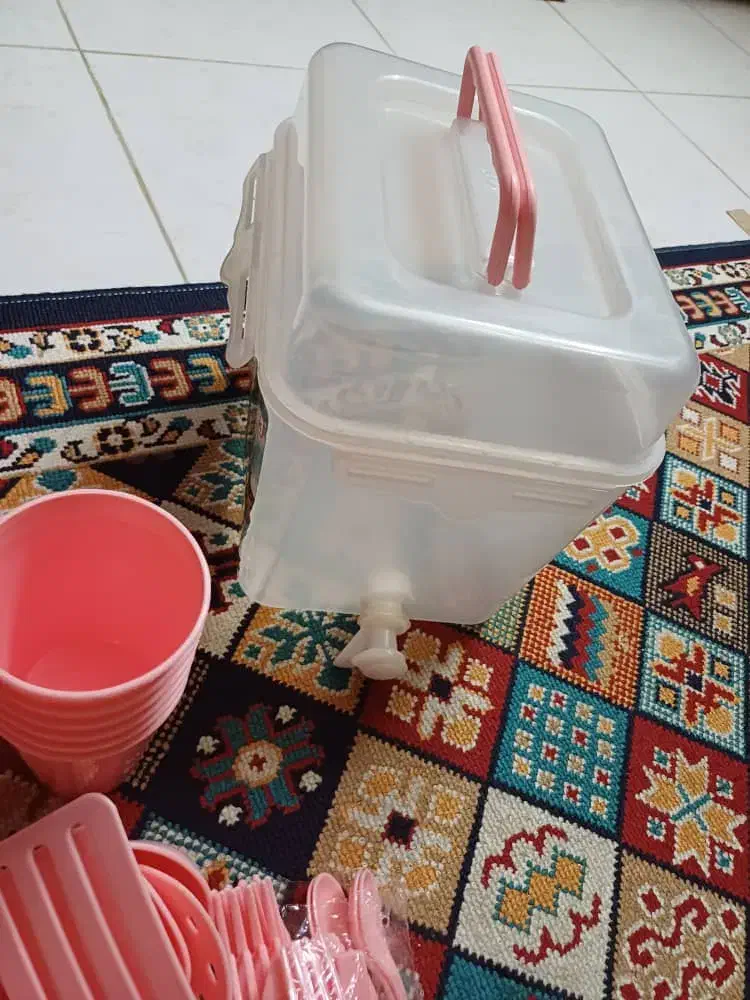 ست ظروف پلاستیکی مسافرتی|ظروف سرو و پذیرایی|آمل, |دیوار