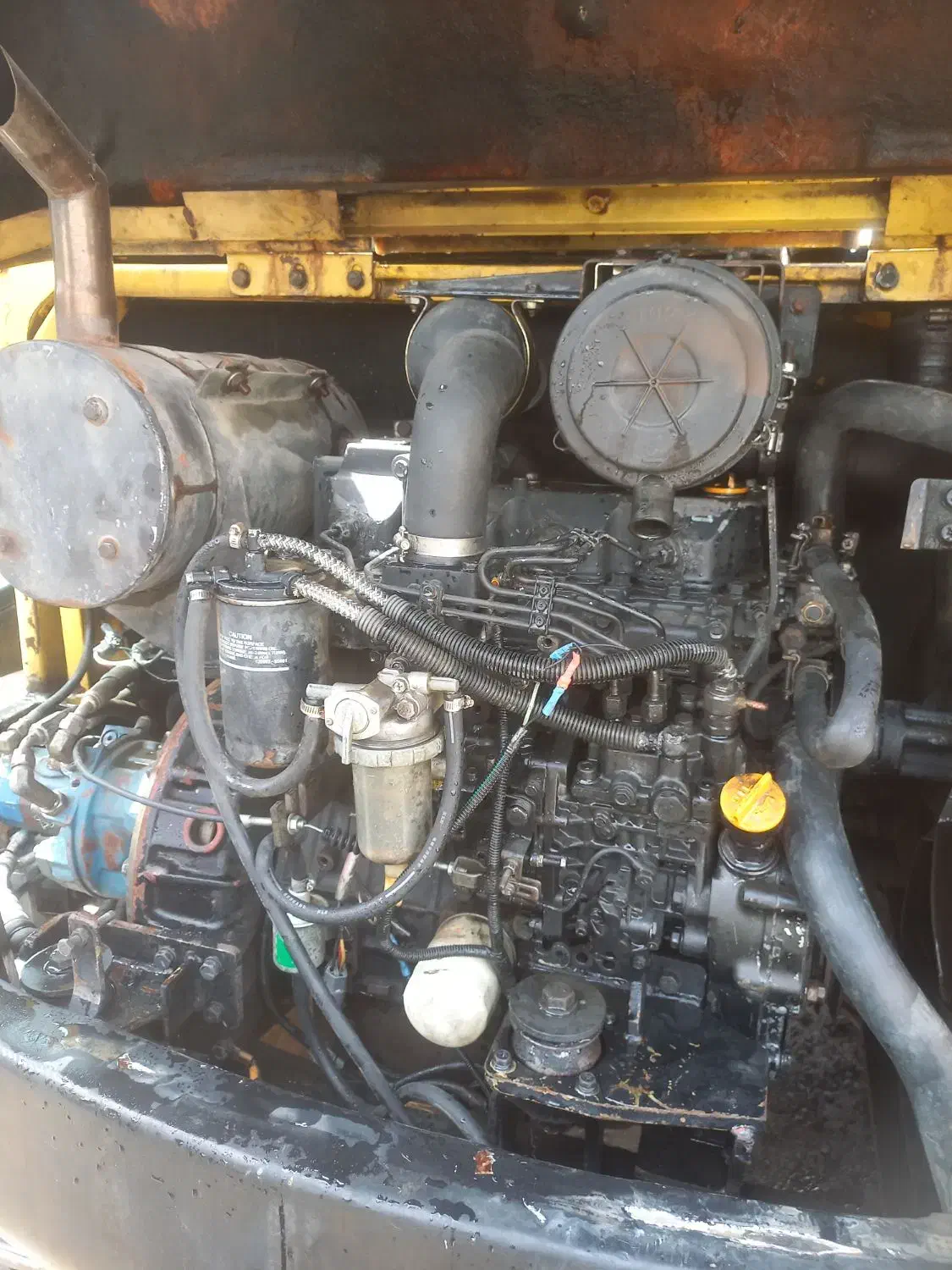 مینی بیل هیوندا|ماشینآلات صنعتی|اسلامشهر, ملکآباد|دیوار