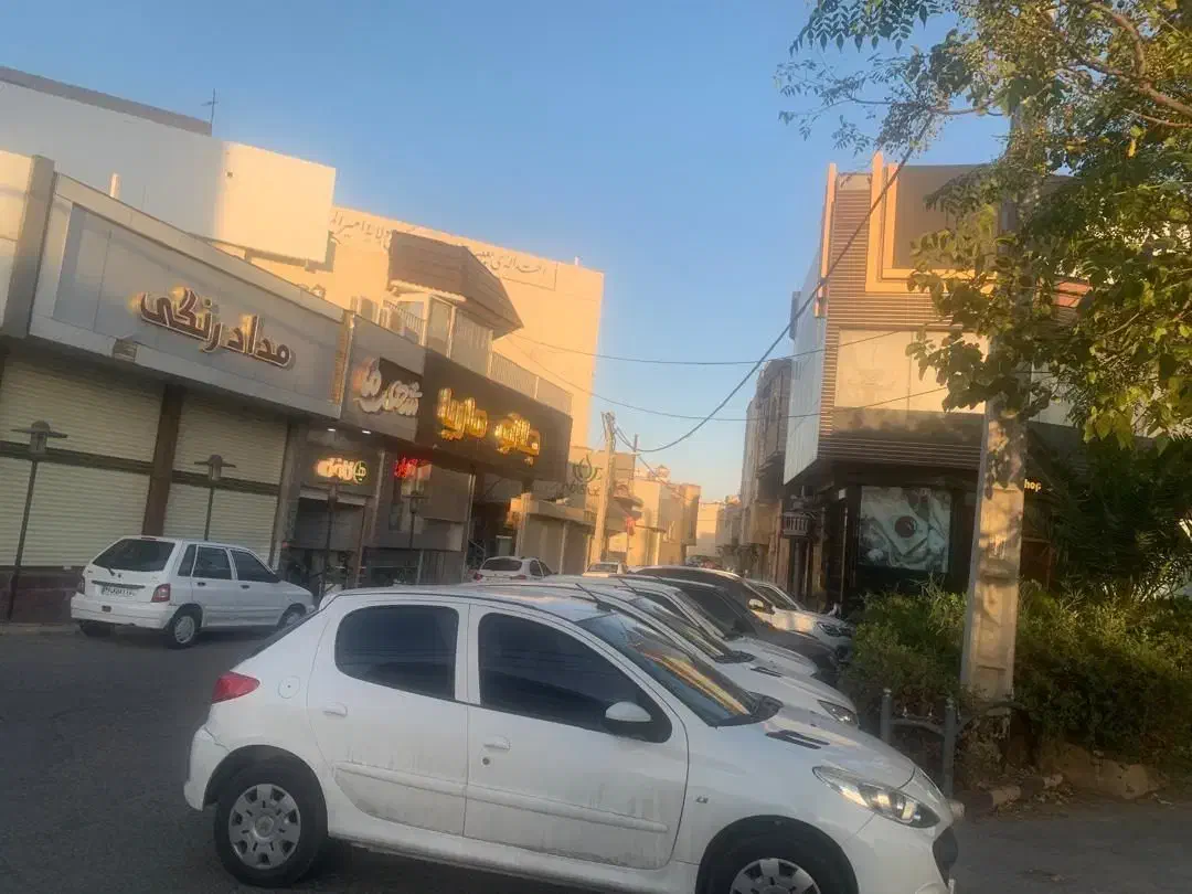 اجاره مغازه دو نبش در میدان دستغیب|اجارهٔ مغازه و غرفه|قم, جهان بینی|دیوار