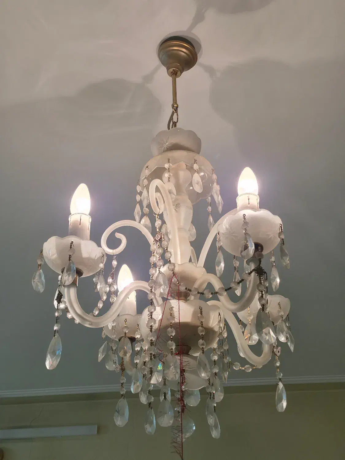 ۳ عدد لوستر کریستالی قدیمی سالم|لوستر و چراغ آویز|شیراز, قصرالدشت|دیوار