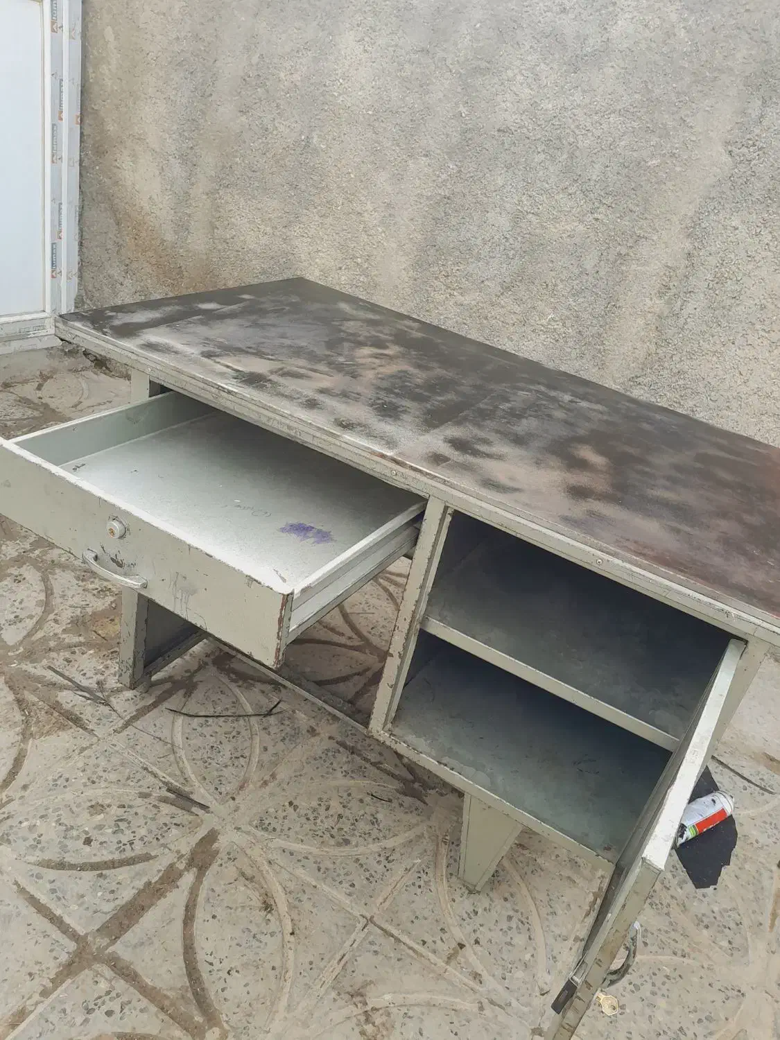 میز کار|میز تحریر و کامپیوتر|ایلام, |دیوار