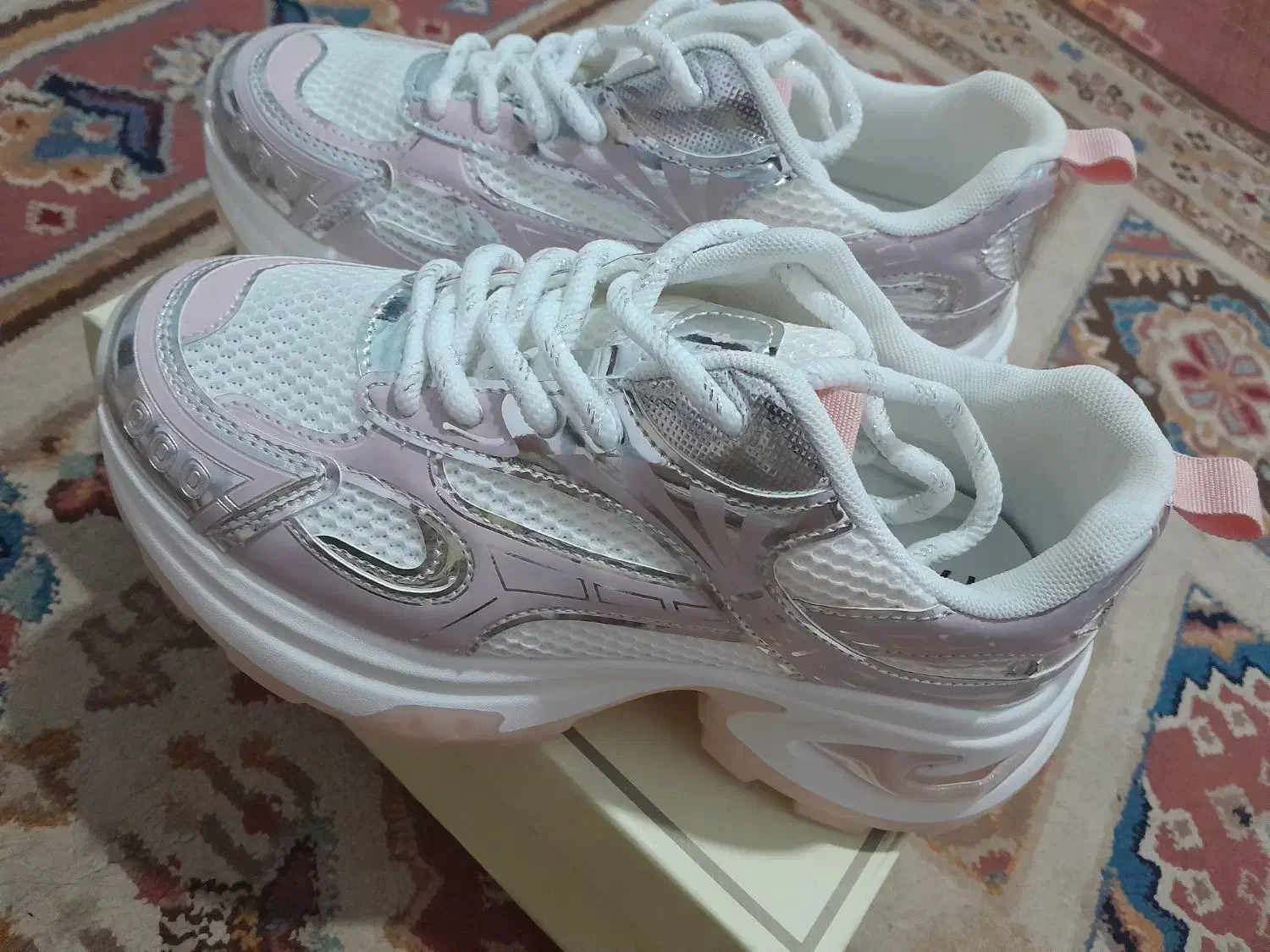 کفش نو|کیف، کفش، کمربند|بوشهر, |دیوار