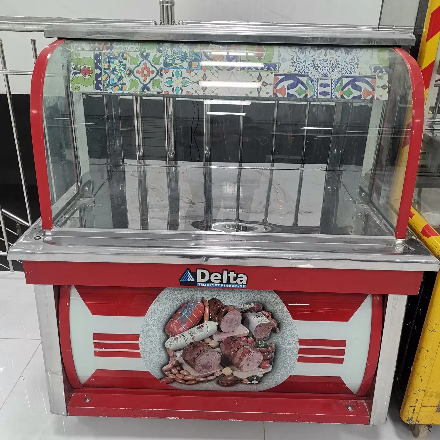 یخچال فروشگاهی و دکور دخل|فروشگاه و مغازه|شیراز, رکن‌آباد|دیوار