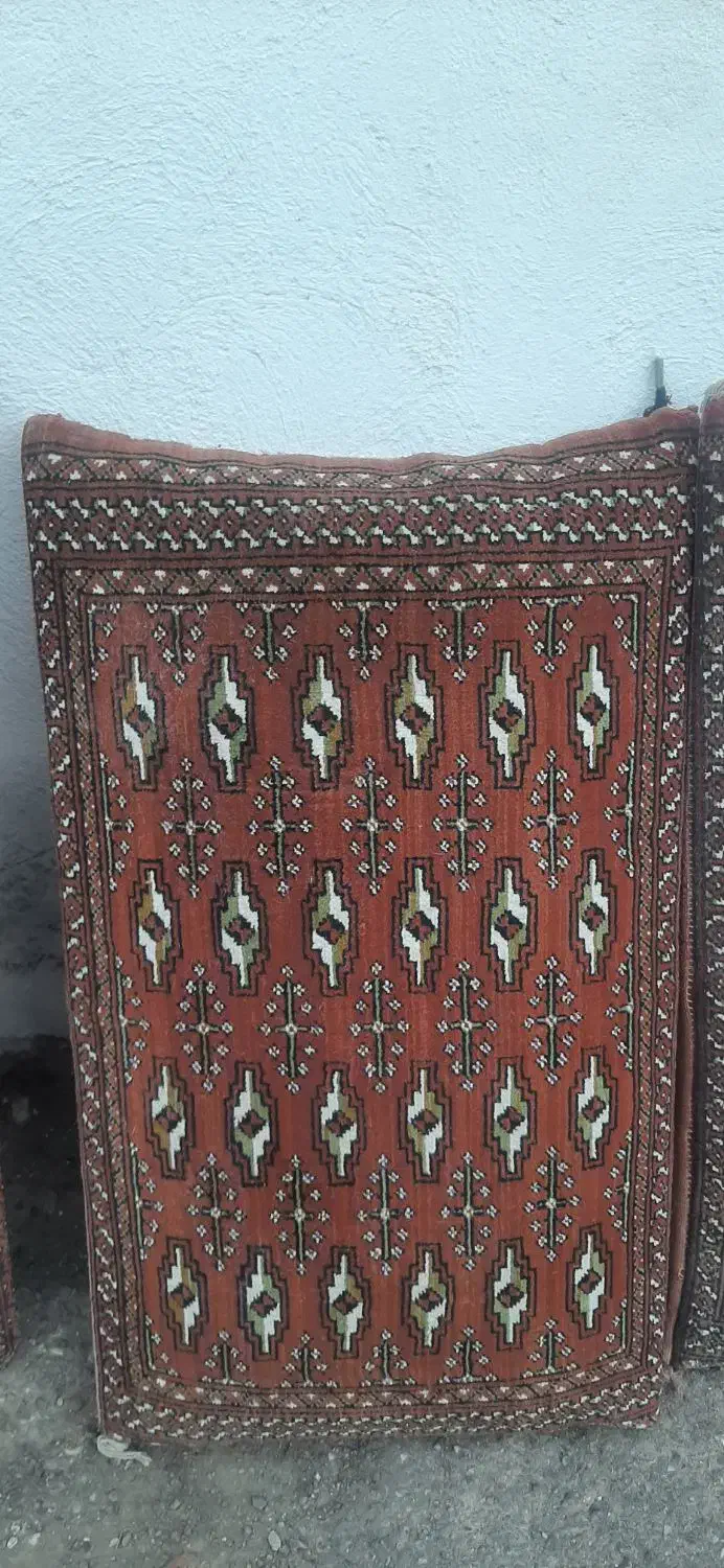 پشتی دیواری بزرگ|پشتی|آستانه اشرفیه, |دیوار