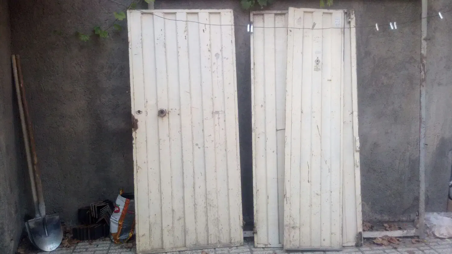 در فلزی سالم|مصالح و تجهیزات ساختمان|خوی, |دیوار