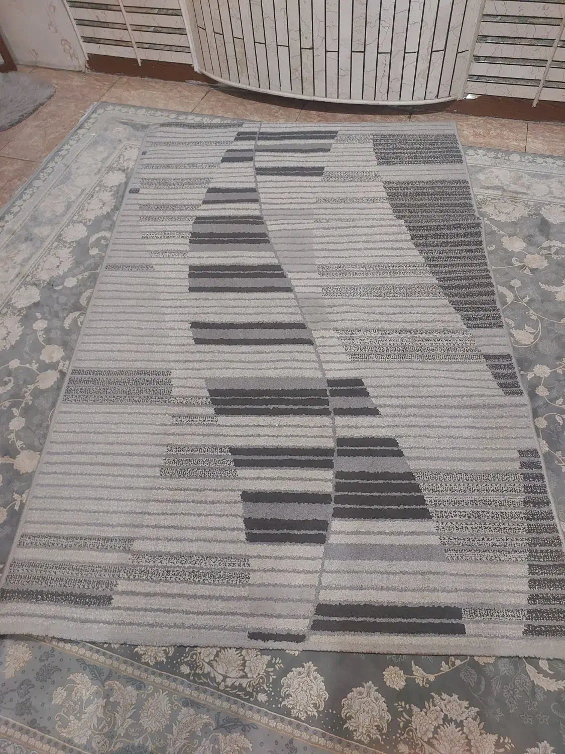 11111122|گلیم، جاجیم، گبه|همدان, |دیوار