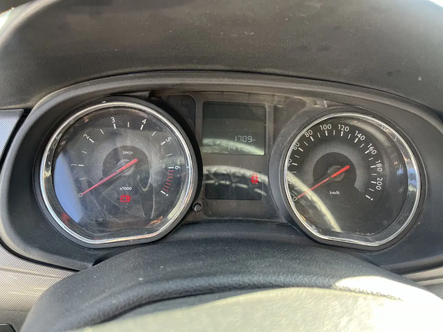 تارا v1 دنده ای ۴۰۱|خودرو سواری و وانت|شیراز, شهرک بهشتی|دیوار