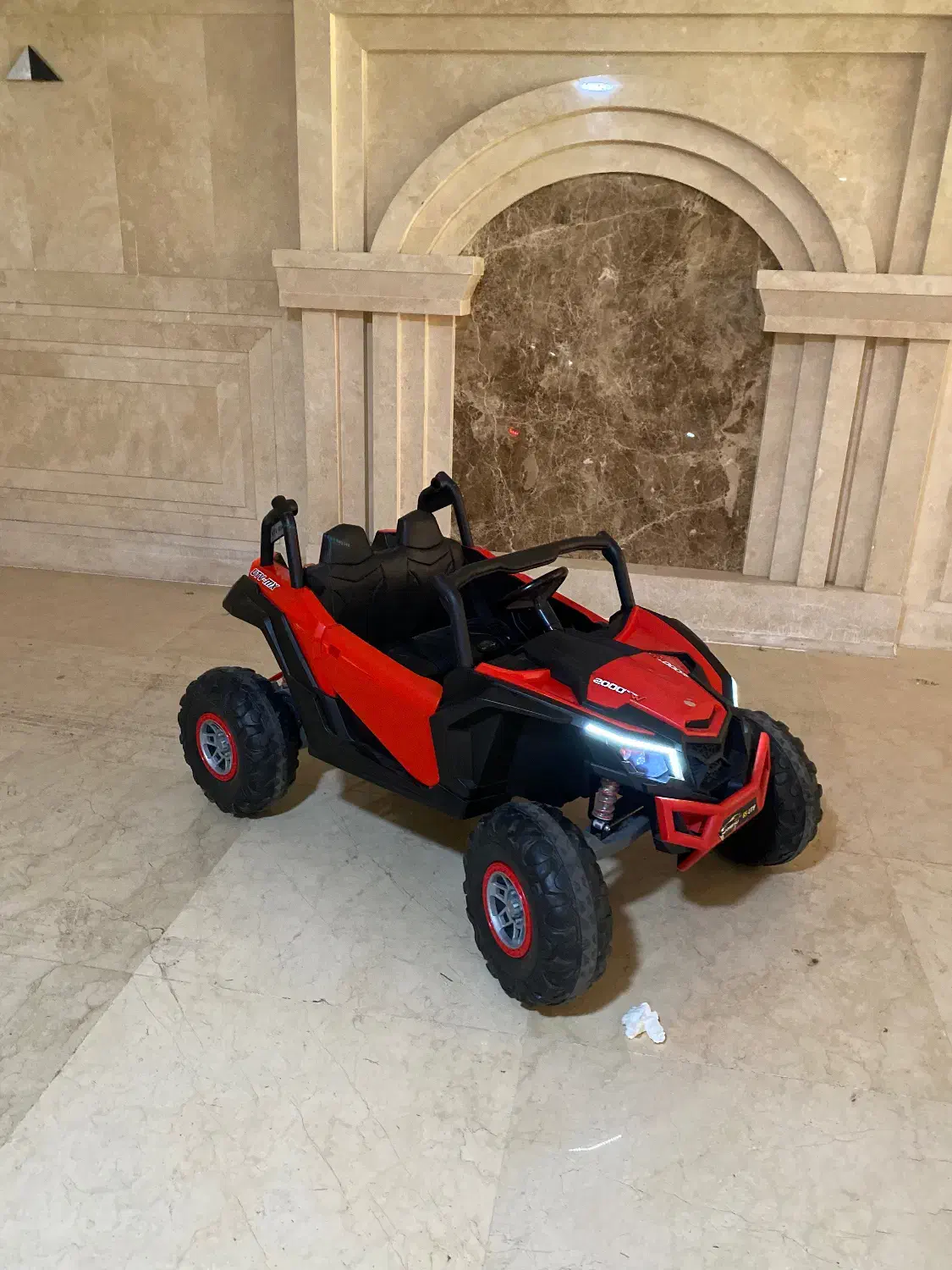 ماشین برقی کنترلی|اسباب‌‌بازی|تهران, سازمان برنامه شمالی|دیوار