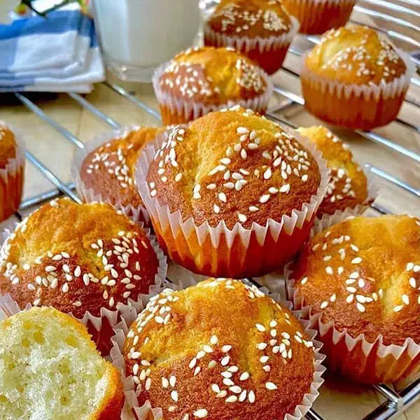 به یک نفر جهت کار در شیرینی پزی نیازمندیم|استخدام بازاریابی و فروش|ارومیه, |دیوار