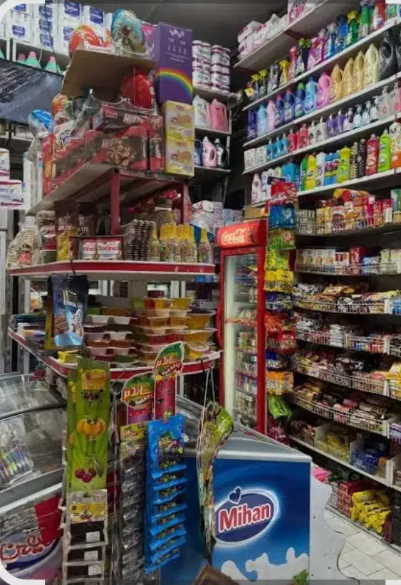 کارگر جهت کار در سوپرمارکت|استخدام خدمات فروشگاه و رستوران|تهران, زعفرانیه|دیوار