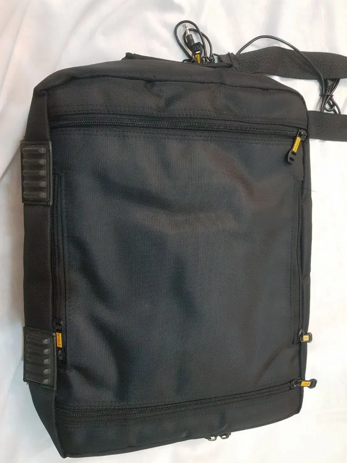 کیف لپ تاپ دانشجویی|کیف، کفش، کمربند|اشتهارد, |دیوار