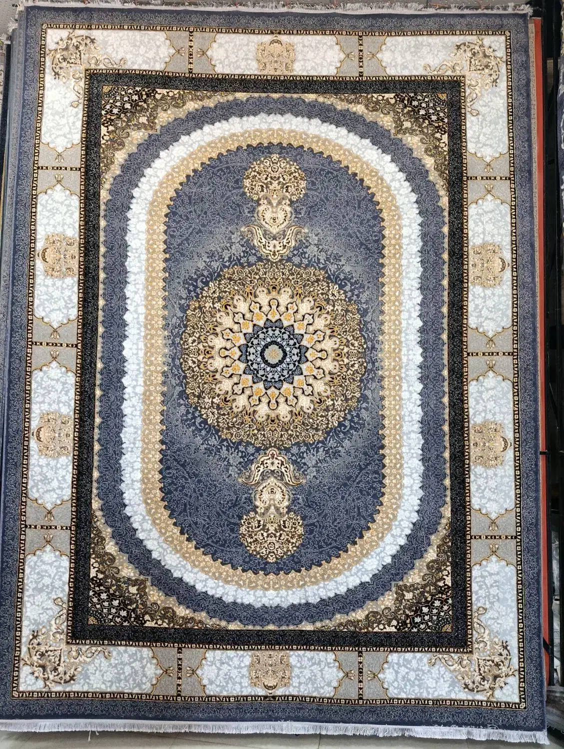 دیگه وقت تعویض فرشه|فرش|زاهدان, |دیوار