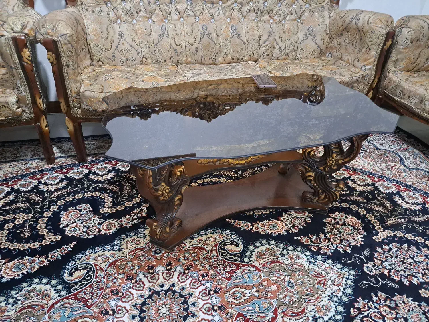 مبل سلطنتی ۹ نفره کارکرده|مبلمان خانگی و میز عسلی|اشتهارد, |دیوار