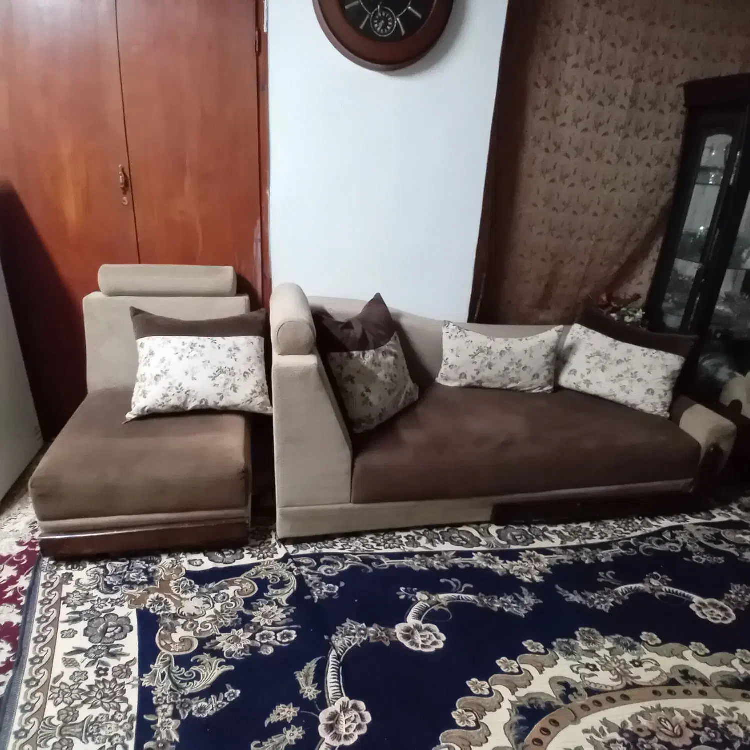 فروش یک دست مبل|مبلمان خانگی و میز عسلی|صومعهسرا, |دیوار