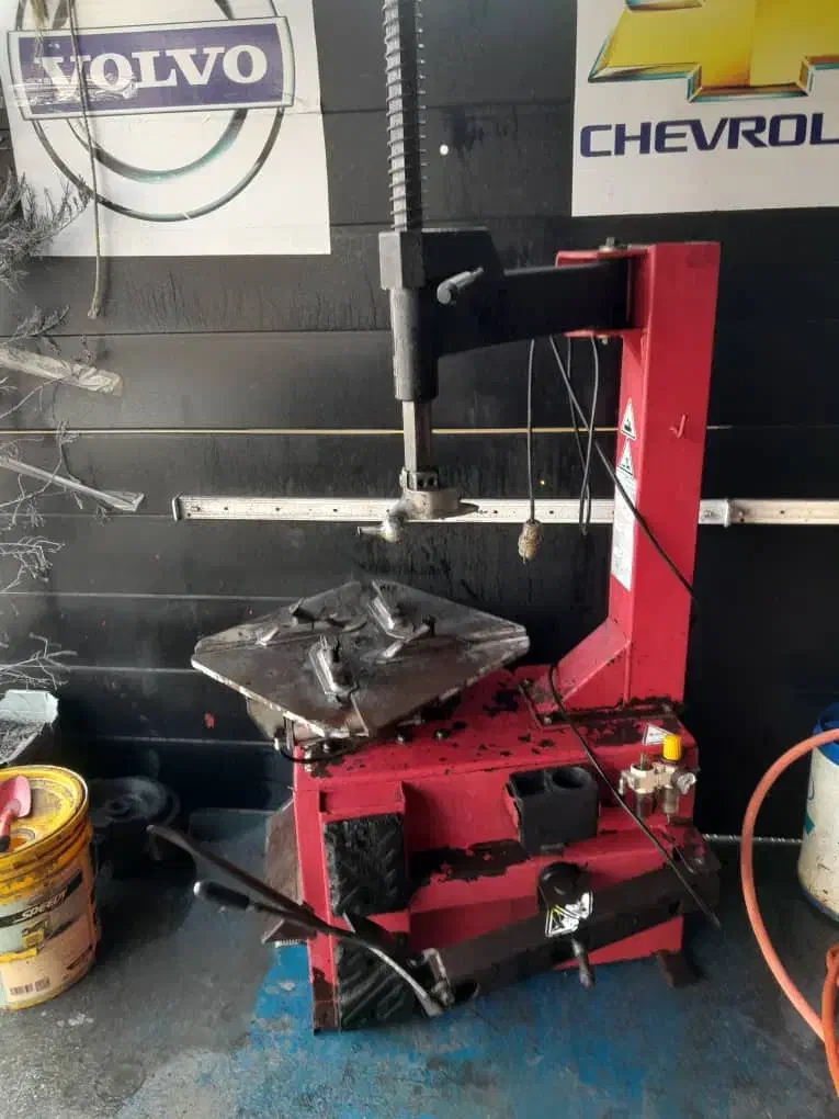 همه لوازم تعویض روغن بفروش میرسد|خدمات موتور و ماشین|شیرود, |دیوار