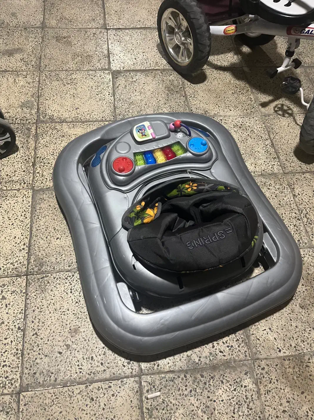 کالسکه خارجی و روروئک|کالسکه و لوازم جانبی|قزوین, |دیوار