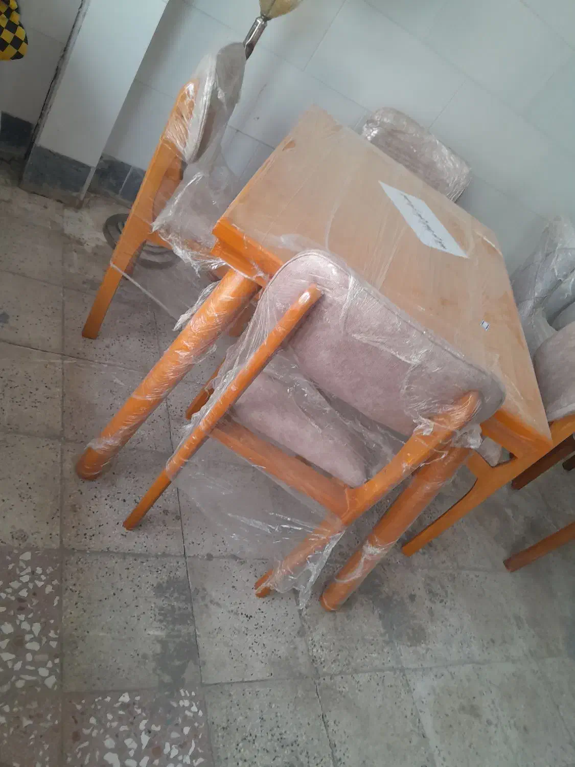 صندلی امپراطور|میز و صندلی غذاخوری|اسلامآباد غرب, |دیوار