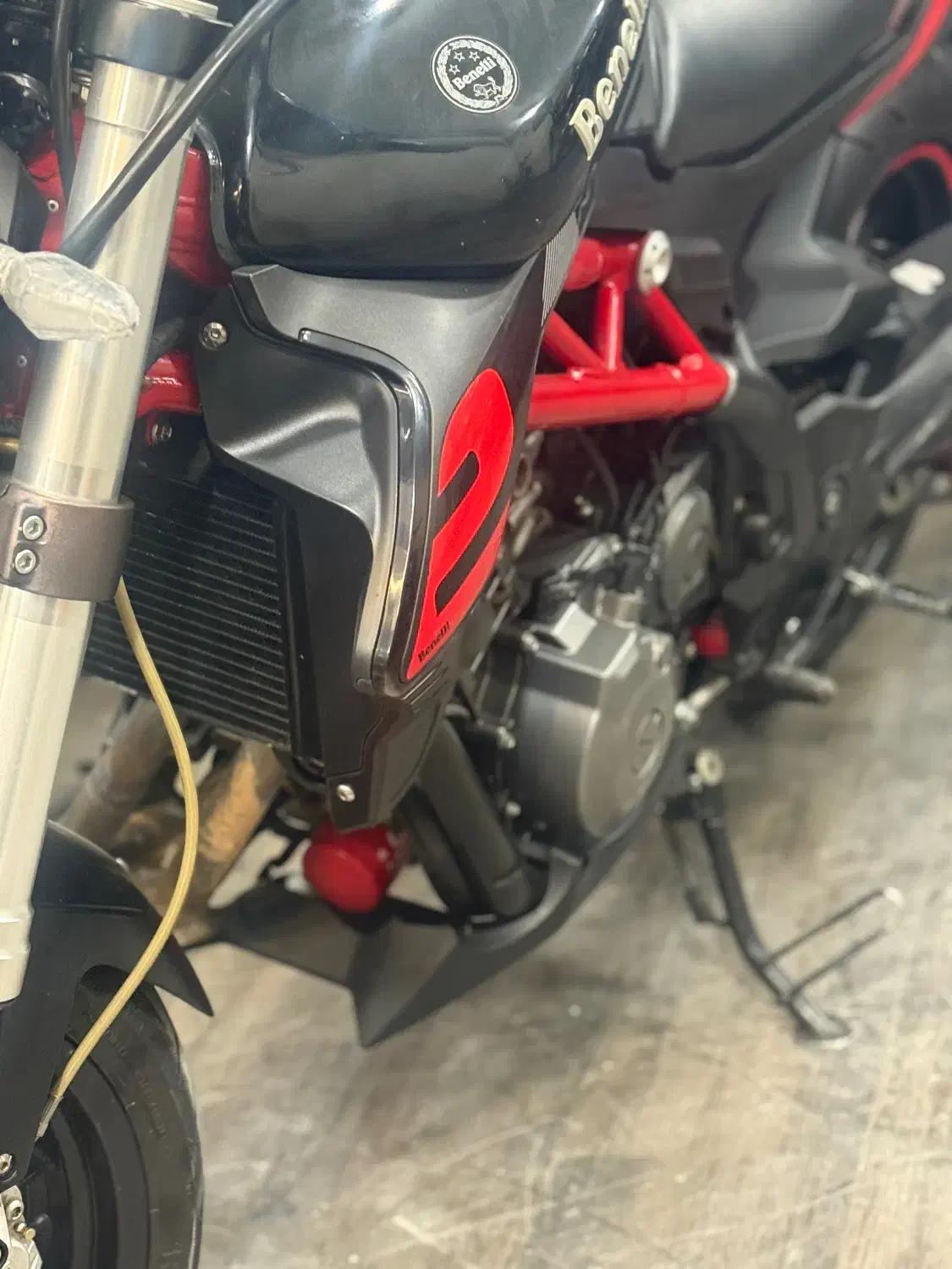 بنلی ۳۰۰ مدل ۹۹ نقد واقساط|موتورسیکلت|اصفهان, سرتاوه|دیوار