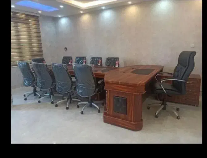 میز کنفرانس ۴ و۶ نفره و میز ریاست ابعاد سفارشی|مبلمان اداری|اصفهان, بابوکان جنوبی|دیوار