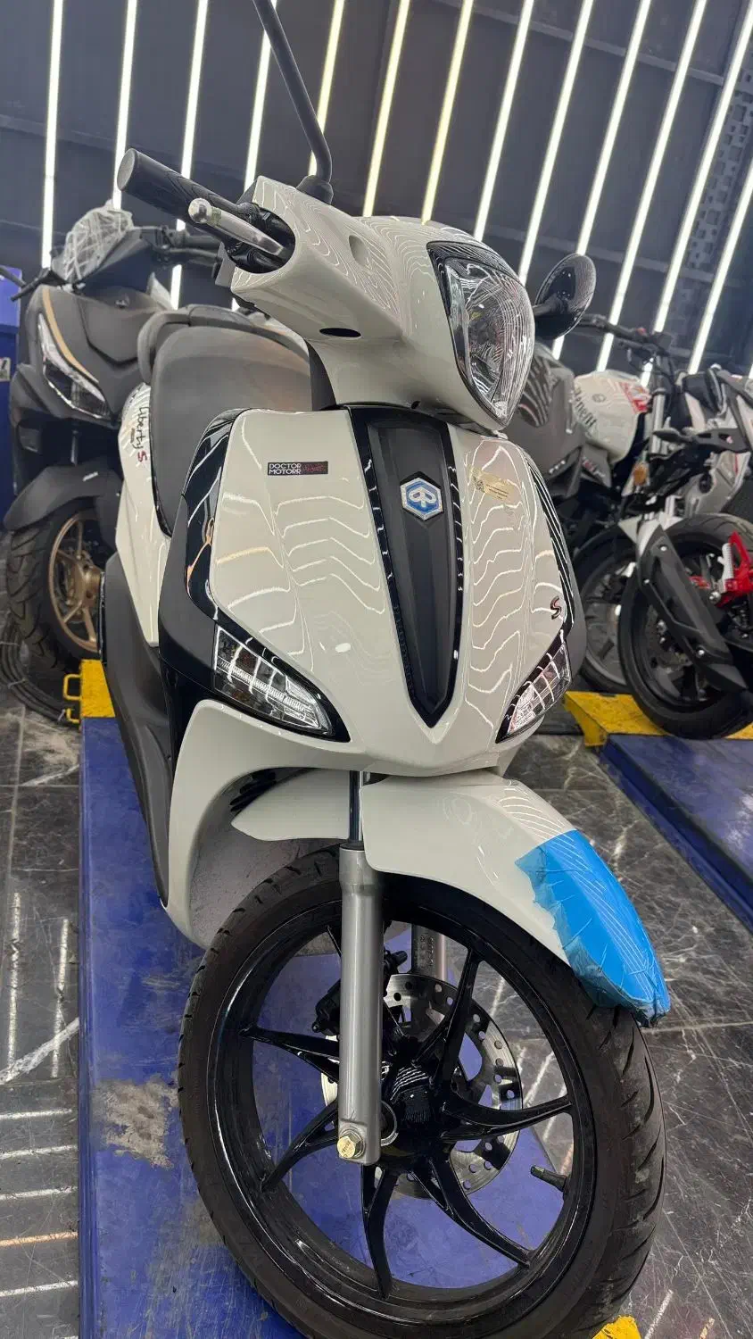 کویر پیاجینوABSموتورLibertyلیبرتی150sخریدار1402صفر|موتورسیکلت|تهران, عباس‌آباد|دیوار