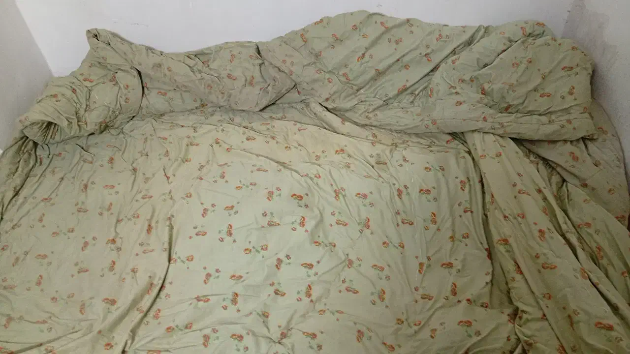 لحاف کرسی بزرگ|رختخواب، بالش، پتو|اراک, |دیوار