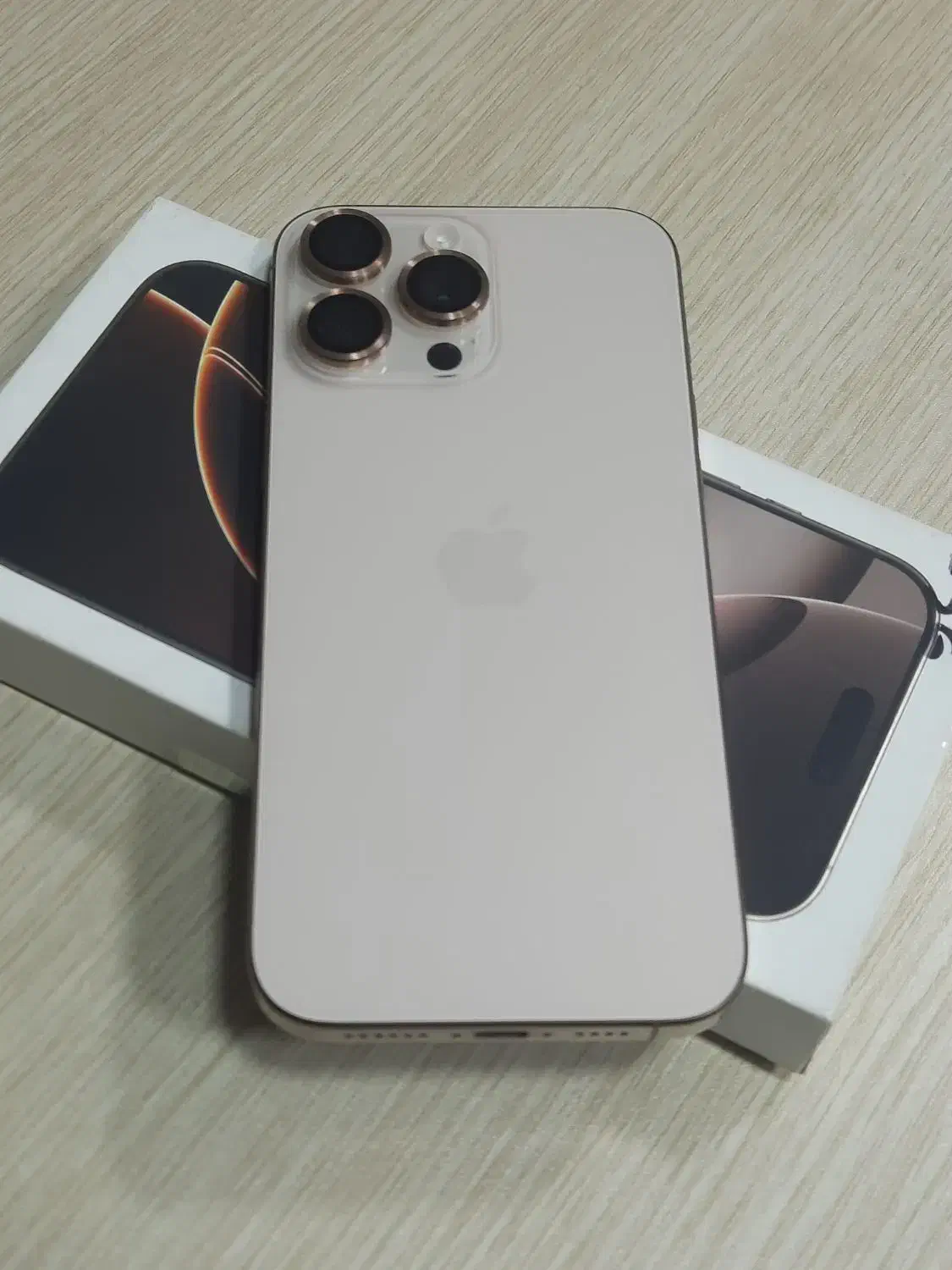 آیفون ۱۶ پرومکس ۲۵۶ گیگ|موبایل|تهران, نارمک|دیوار