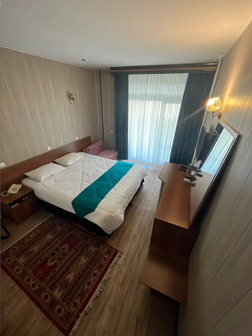 رزرو هتل دو ستاره در قلب اصفهان قیمت ویژه|اجارهٔ کوتاه‌مدت آپارتمان و سوئیت|اصفهان, باغ نگاره|دیوار