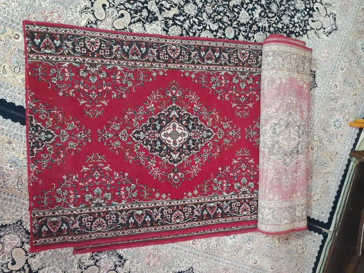 کناره نو|فرش|گلبهار, شهر جدید گلبهار|دیوار