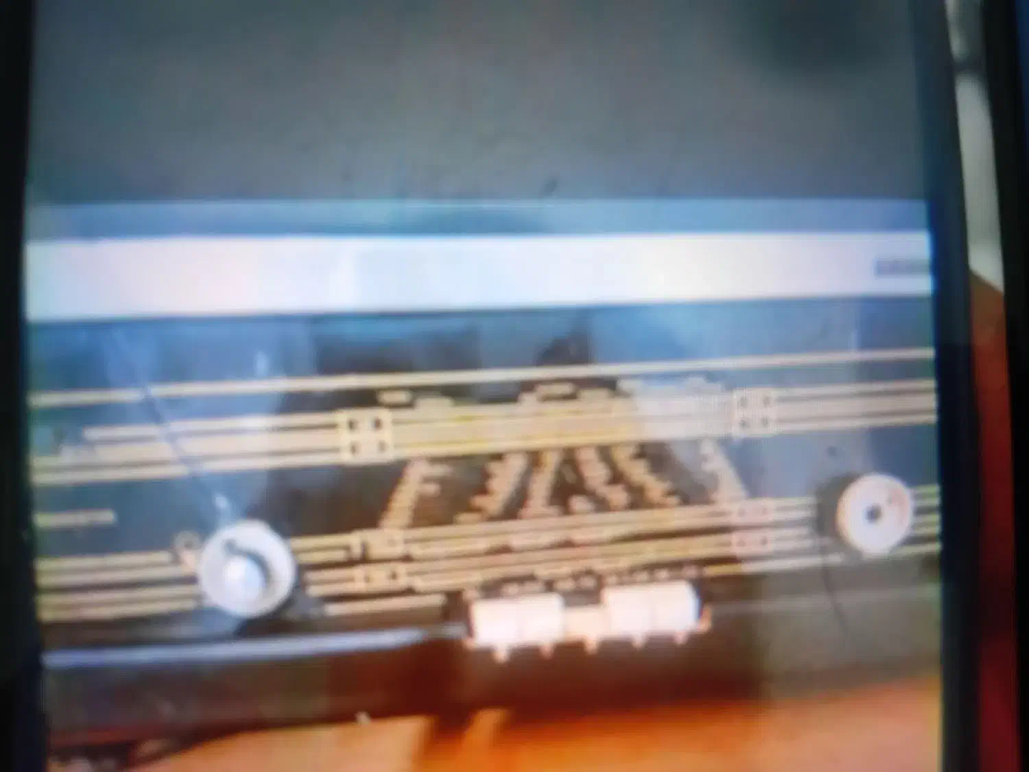 رادیو فیلیپس قدیمی|کلکسیون اشیاء عتیقه|خرمدره, |دیوار