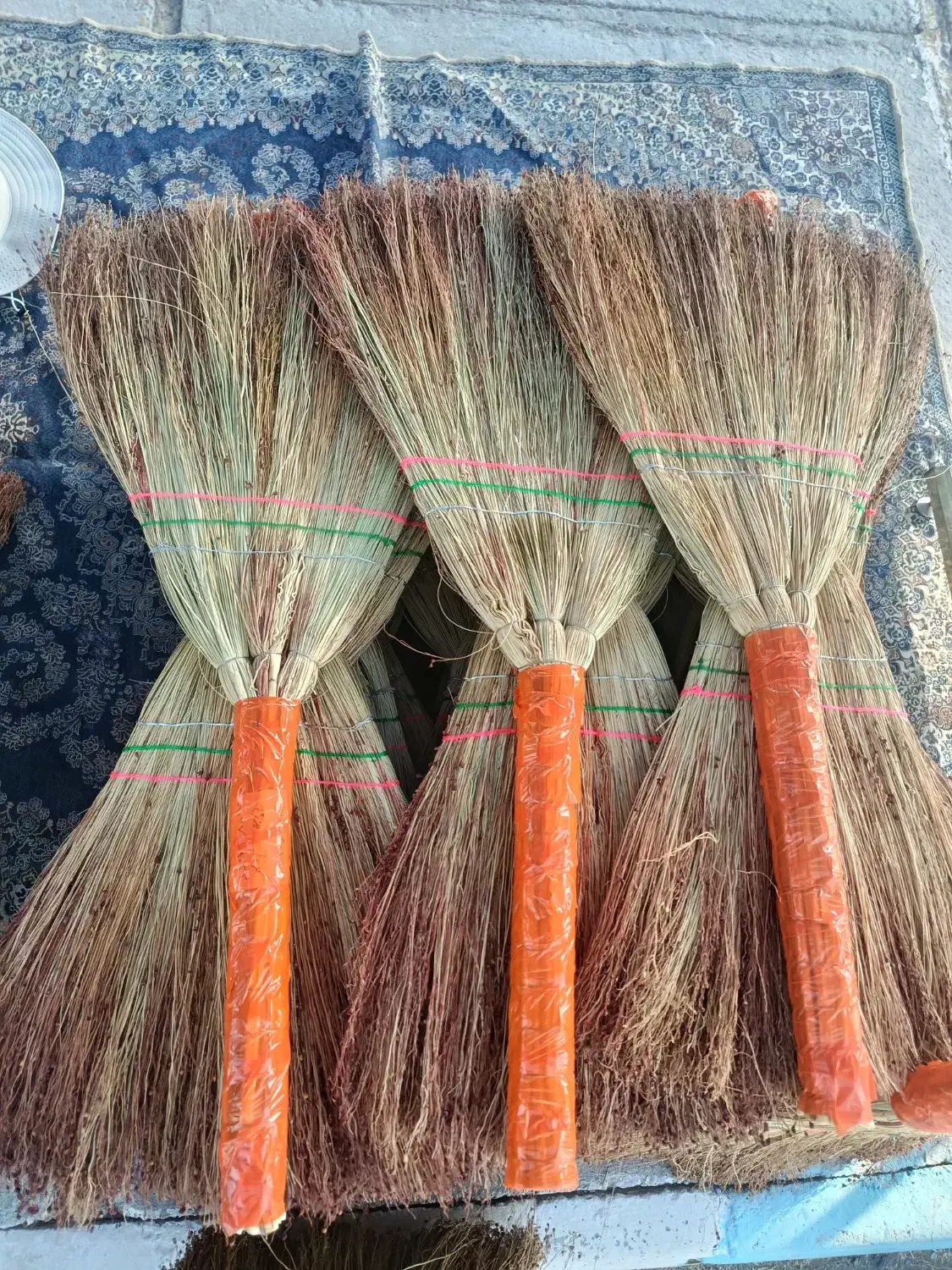 جارو به صورت عمده|لوازم نظافت|نیشابور, شهرک رسولی|دیوار