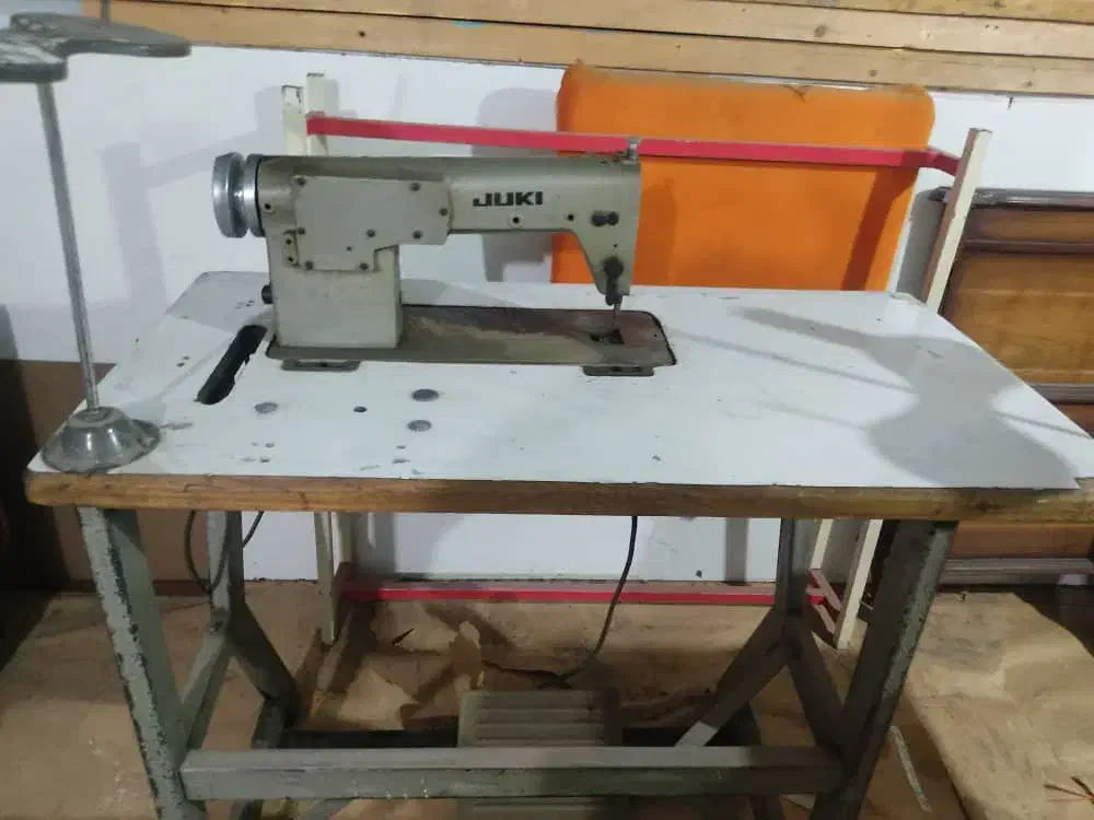 چرخ خیاطی صنعتی راسته دوز|چرخ خیاطی و ریسندگی|تبریز, |دیوار