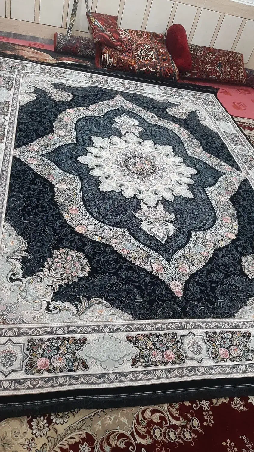 فرش 700 شانه درجه 1|فرش|ایذه, |دیوار