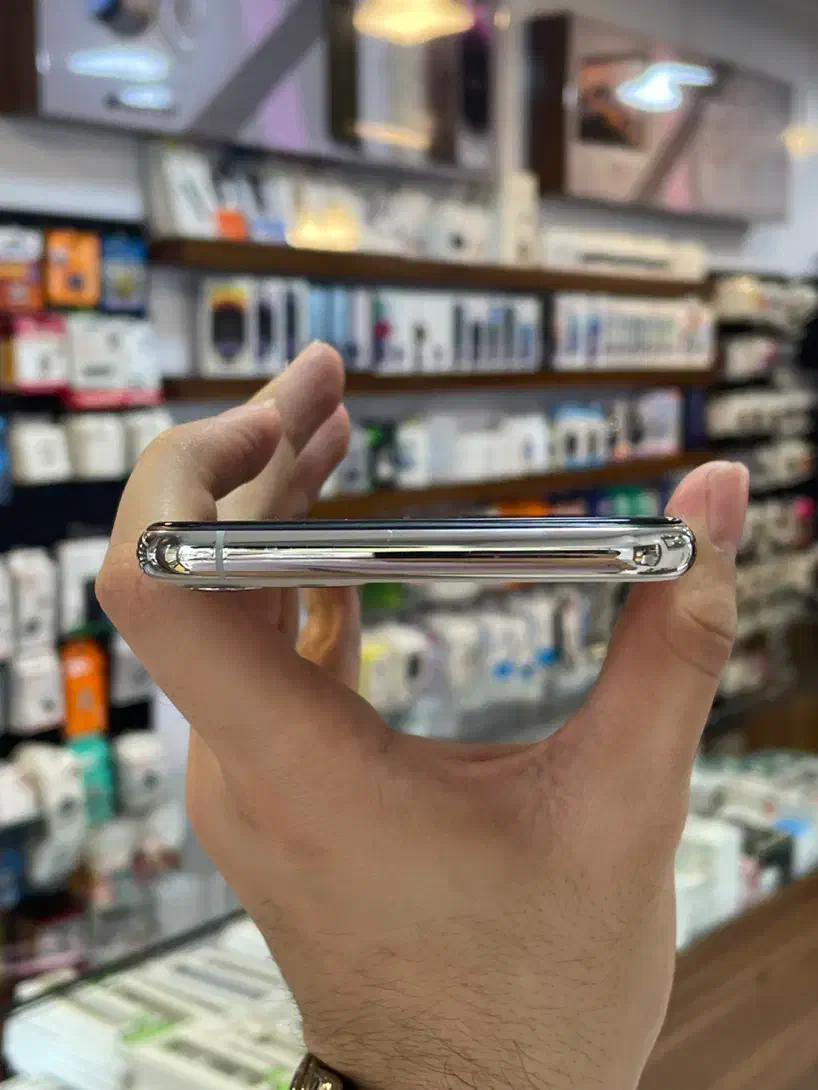 اپل iPhone 11 Pro Max حافظه 512 گیگ باطری 100|موبایل|رشت, منظریه|دیوار