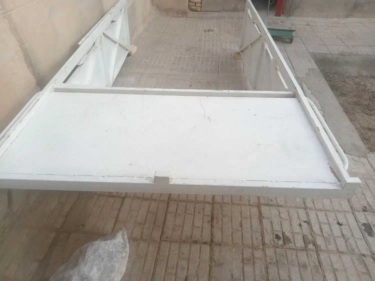 اتاق شمالی وانت مزدا و تویوتا|قطعات یدکی و لوازم جانبی|ابرکوه, |دیوار