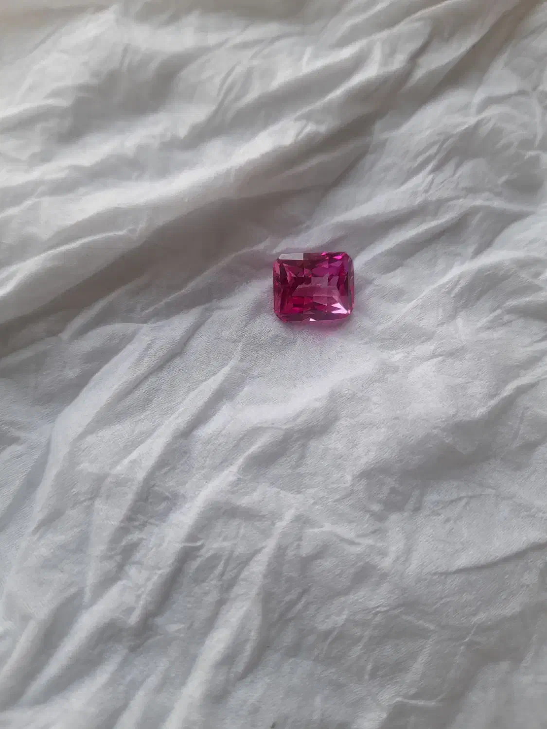 یاقوت نچرال پاک اصل|جواهرات|مشکیندشت, |دیوار