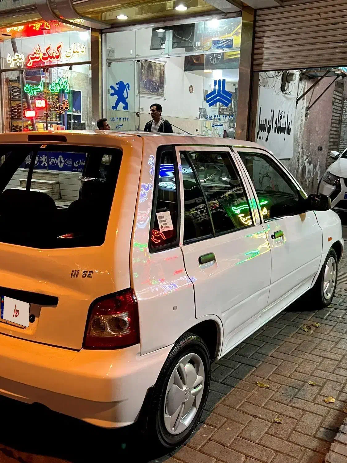 111 لاکاغذی مدل 97 درحد|خودرو سواری و وانت|مشهد, طلاب|دیوار