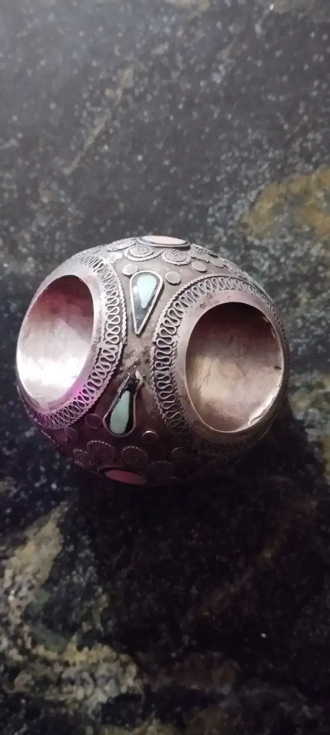 انگشتر پاکستانی عتیقه|کلکسیون اشیاء عتیقه|بناب, |دیوار