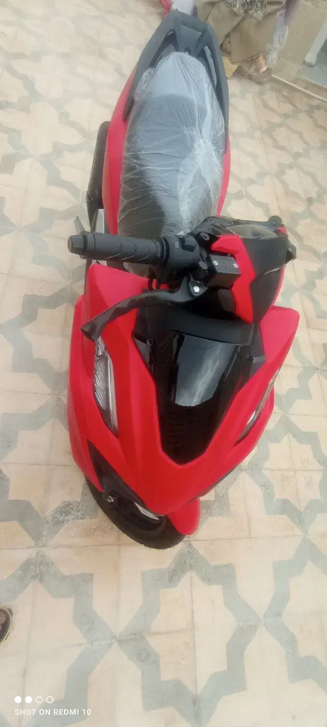 کلیک زیگما پرو 180cc|موتورسیکلت|شیراز, باغ تخت|دیوار