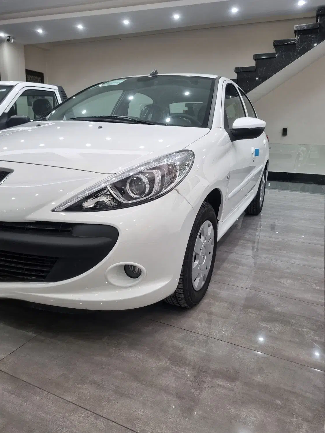 پژو ۲۰۷ اتومات صفر ۱۴۰۴|خودرو سواری و وانت|اصفهان, کارلادان|دیوار