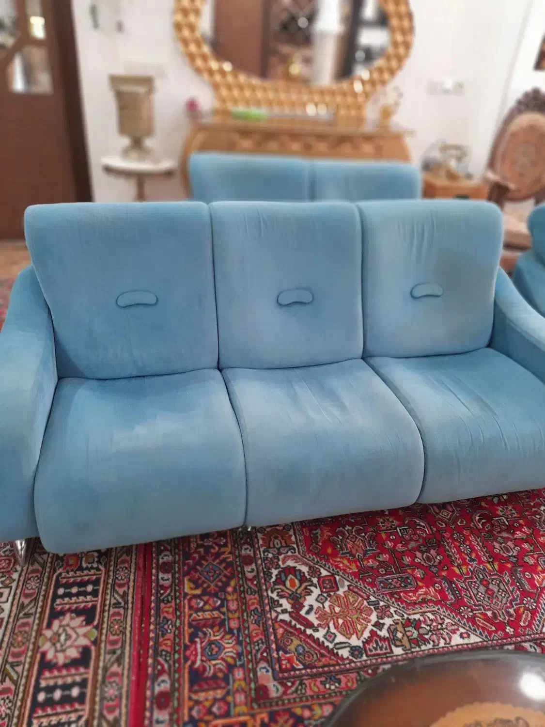 مبل راحتی|مبلمان خانگی و میز عسلی|سلماس, |دیوار