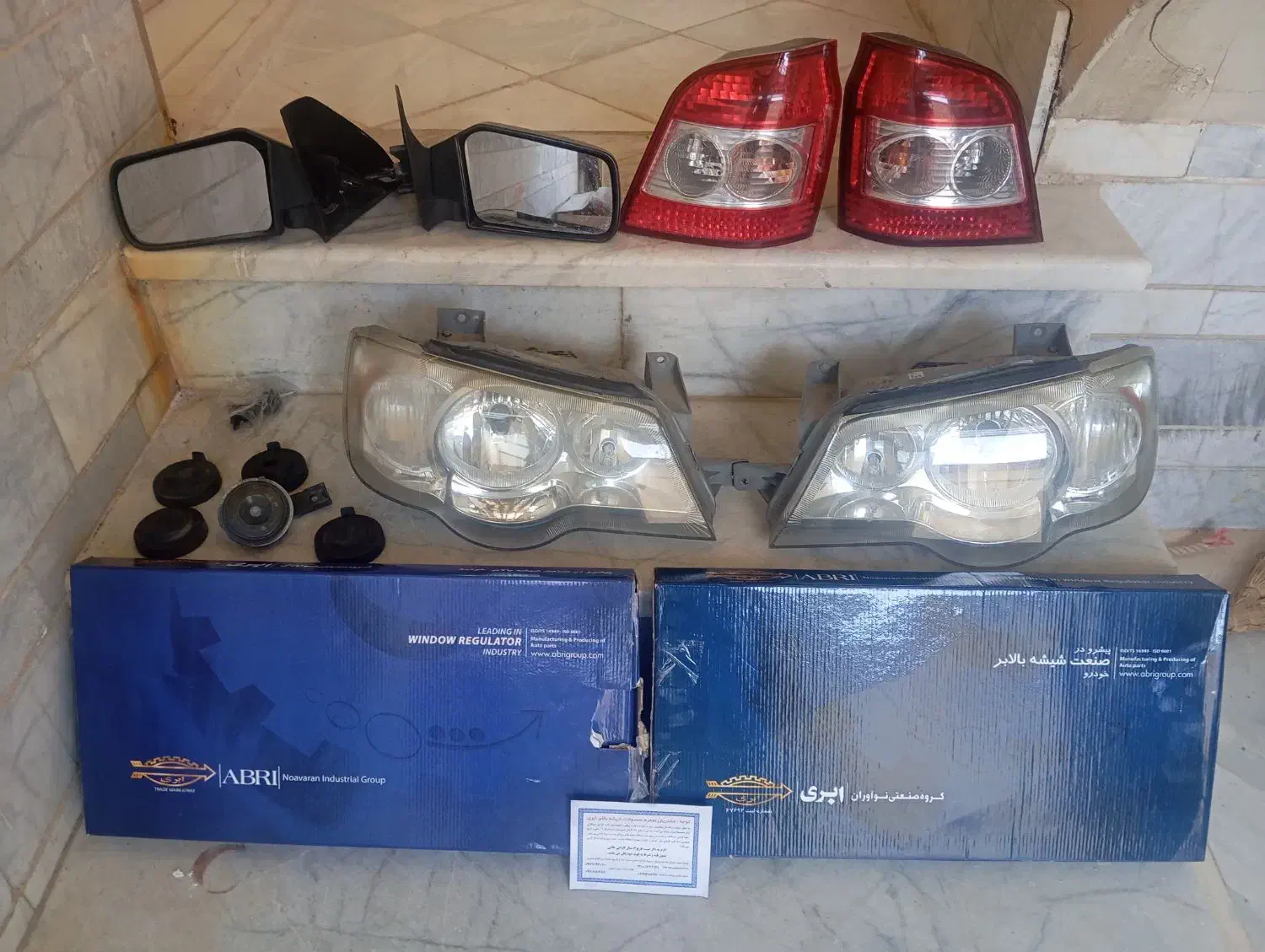 چراغ جلوعقب111ولوازم|قطعات یدکی و لوازم جانبی|اردکان, |دیوار